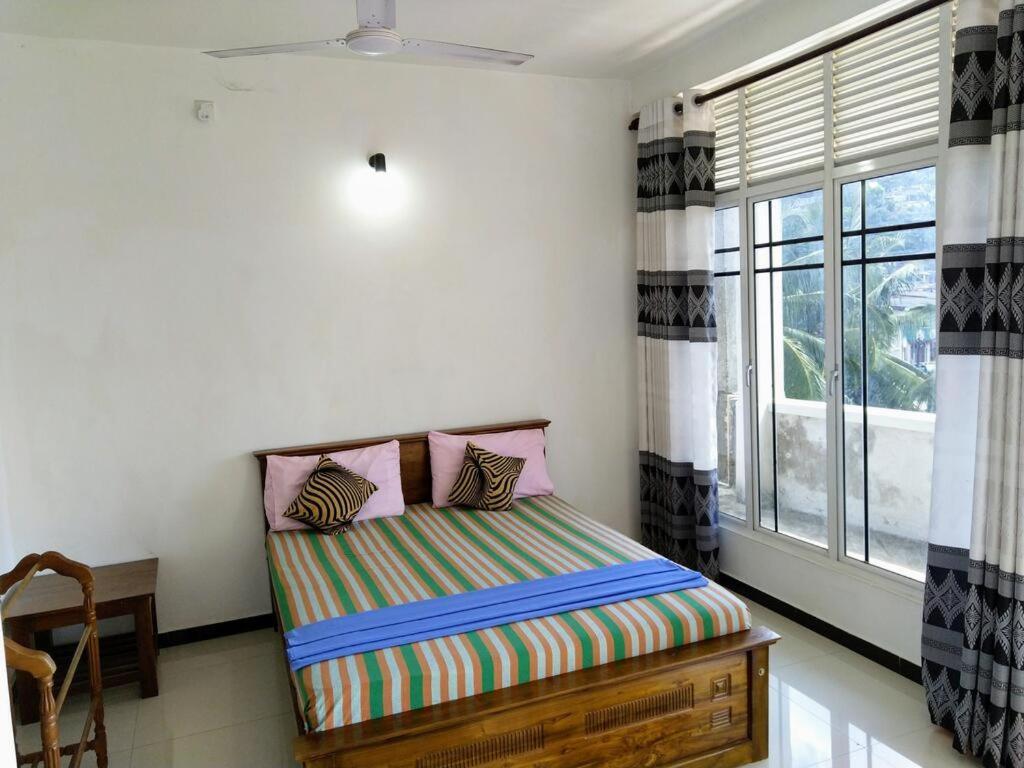 Kandyan Feel Free Homestay Kültér fotó