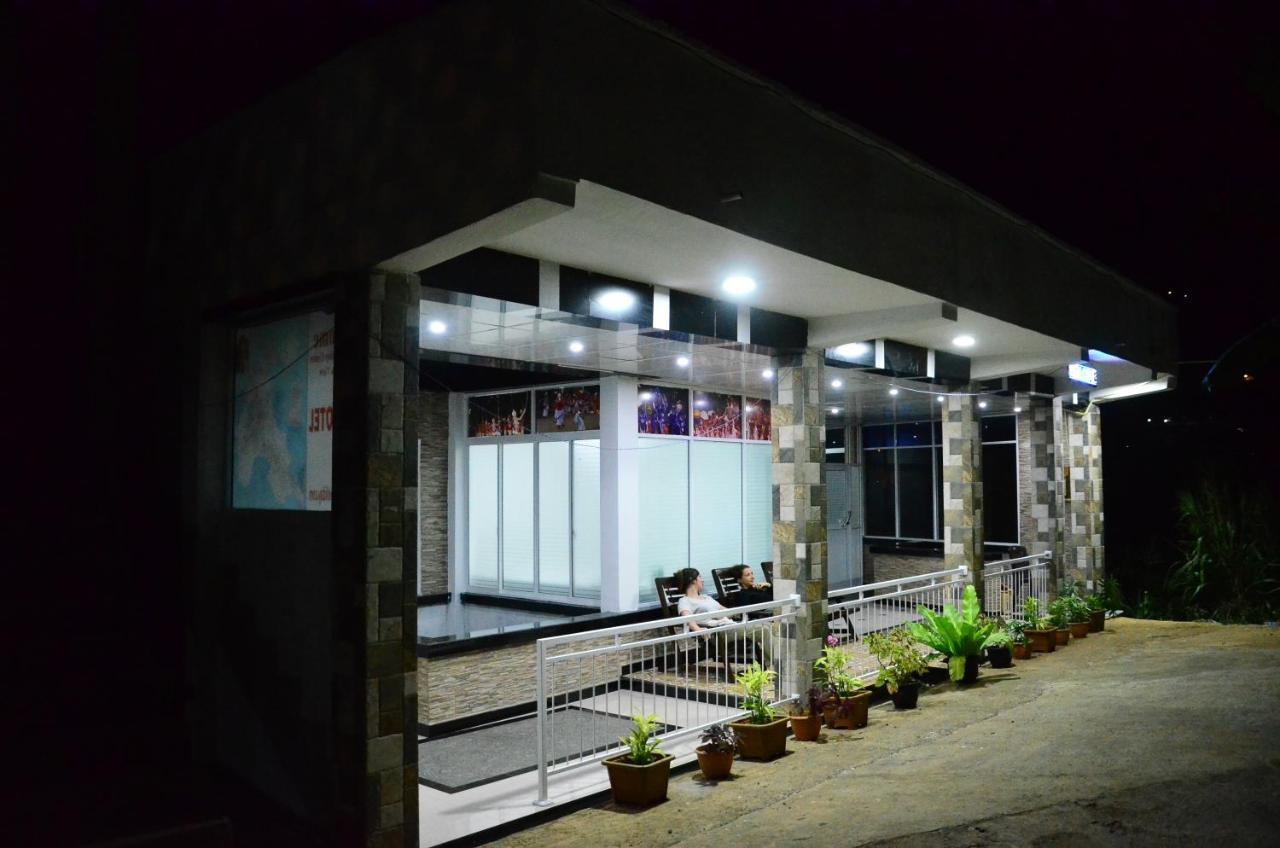 Kandyan Feel Free Homestay Kültér fotó