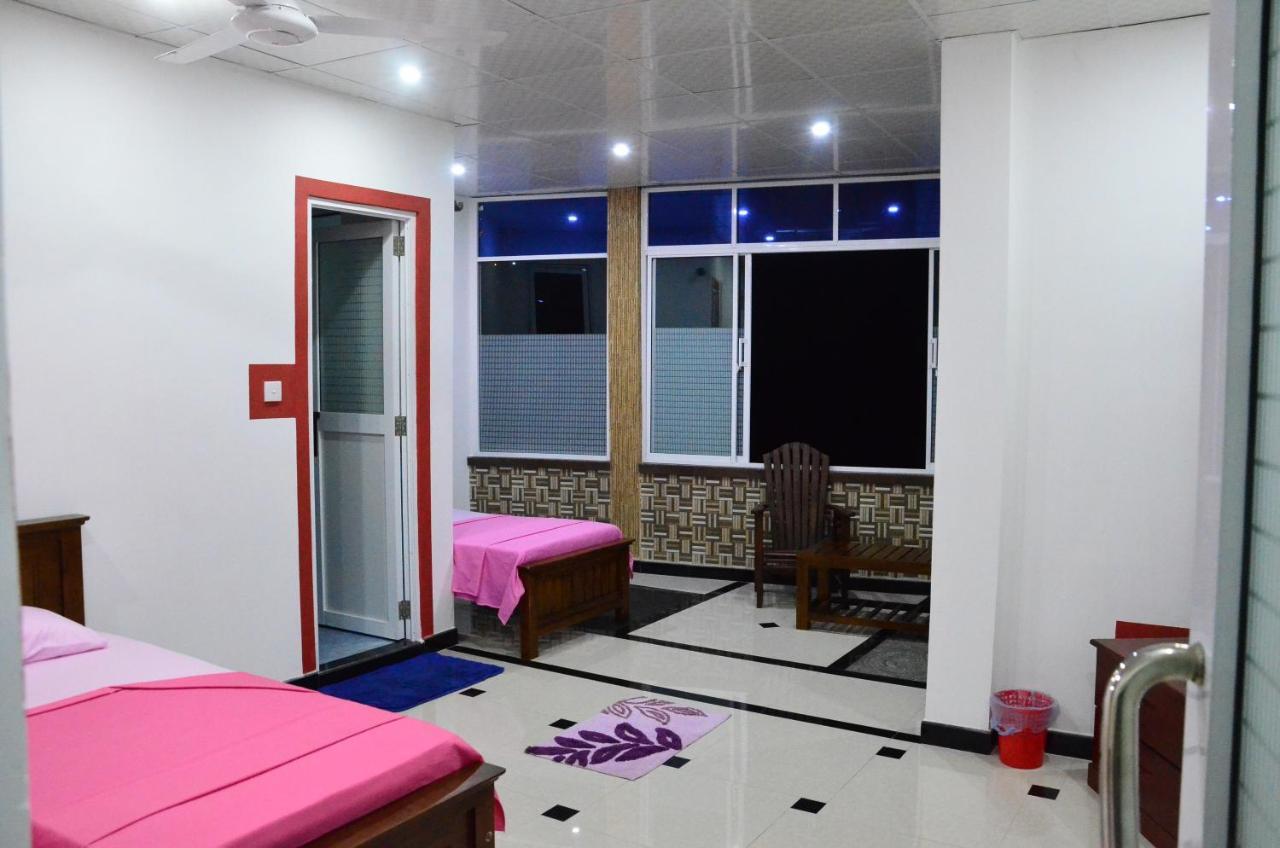 Kandyan Feel Free Homestay Kültér fotó