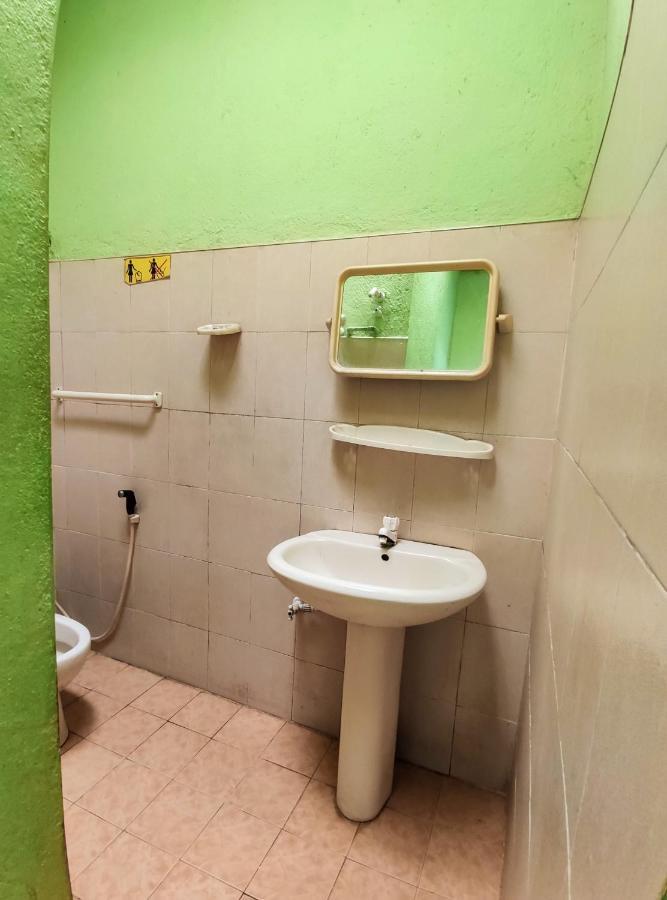Kandyan Feel Free Homestay Kültér fotó